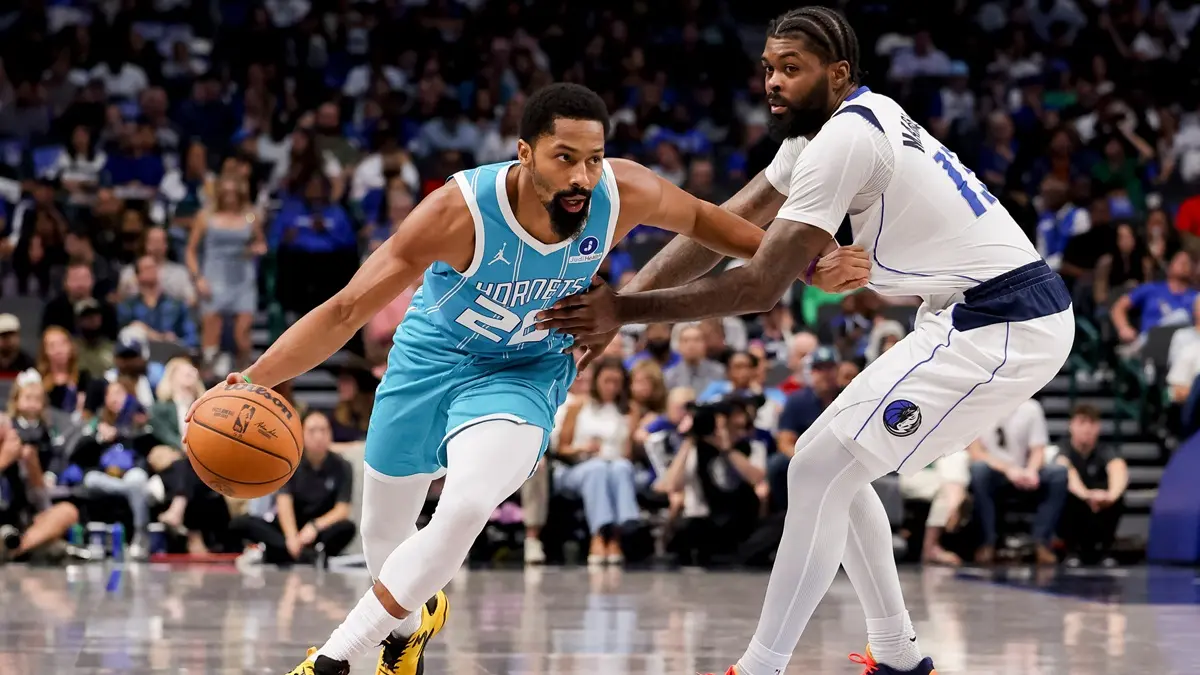 spenser dinvidi AP PhotoGareth Patterson-68fa3bb34efee.webp