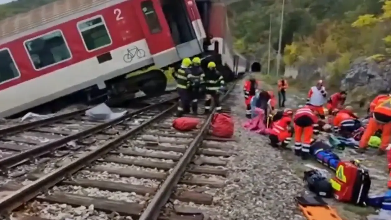 sudar vozova u Slovačkoj-68ecd437f0fad.webp