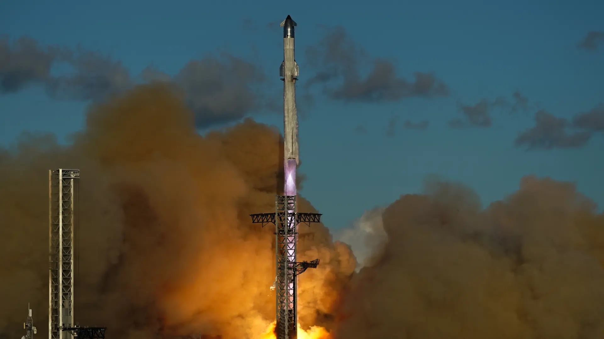 super heavy-starship space x AP PhotoEric Gay tanjug-68edee4e56420.webp