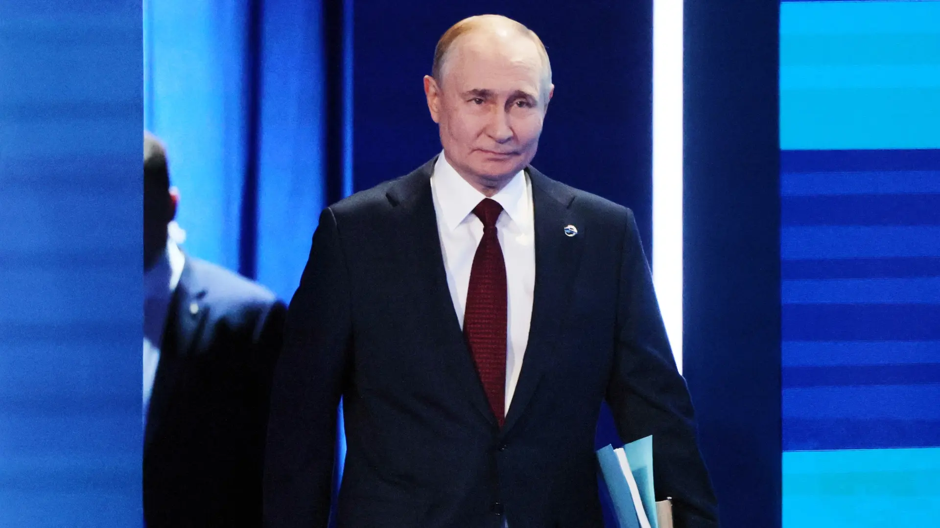 vladimir putin Mikhail Metzel, Sputnik, Kremlin Pool Photo via AP tannjug-68deadc96a63a.webp