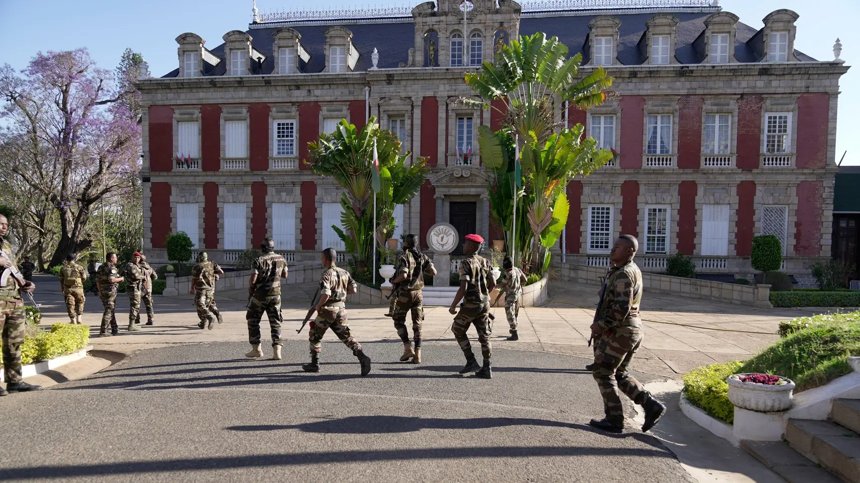 vojni lideri preuzeli vlast na madagaskaru, madagaskar, vojska madagaskara, 14 okt 2025 - Tanjug AP Photo Brian Inganga (4)-68ee6e30ea271.webp