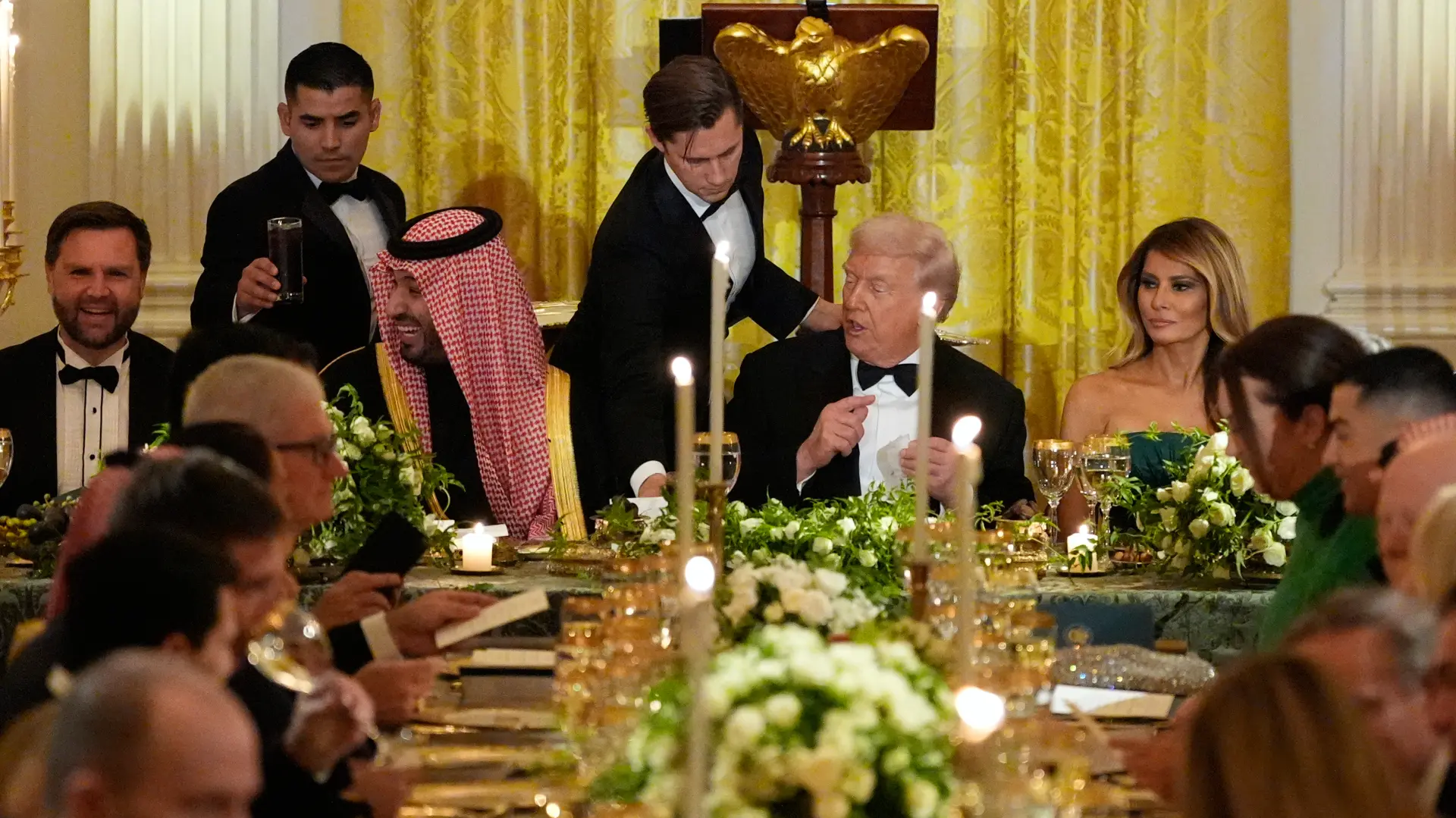 AP PhotoAlex Brandon večera u beloj kući melanija donald tramp 3-691d799a47b9f.webp