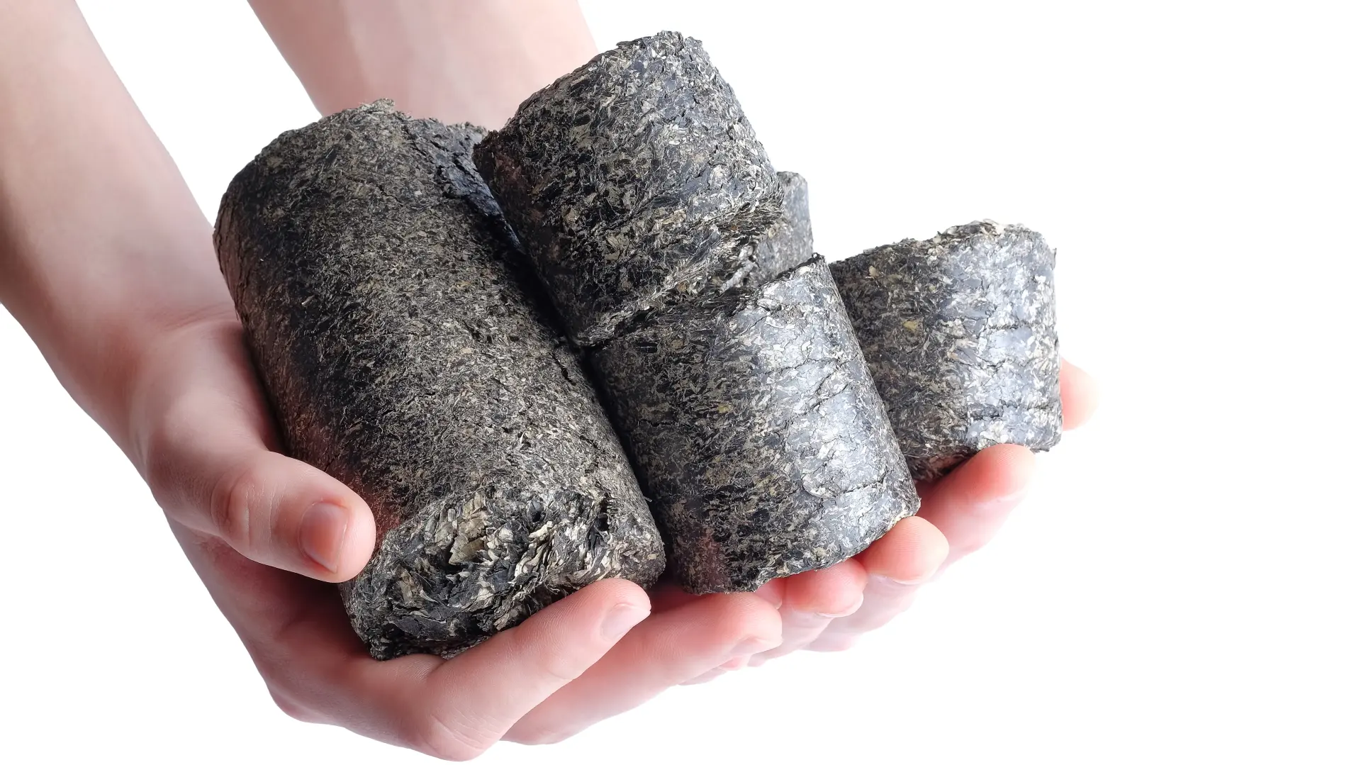 Briket od ljuske suncokreta, grejanje, Shutterstock-691b2296ad70c.webp