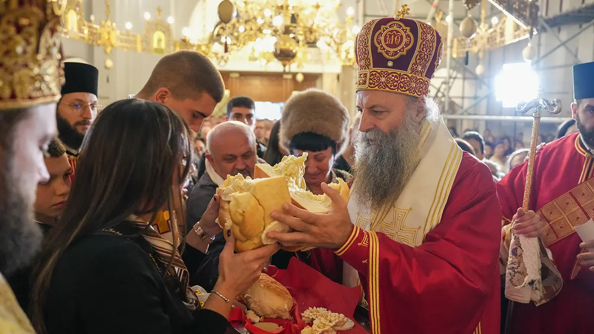 TANJUG, patrijarh Porfirije, Mitrovdan, crkva svetog dimitrija na novom beogradu-690f902f52777.webp