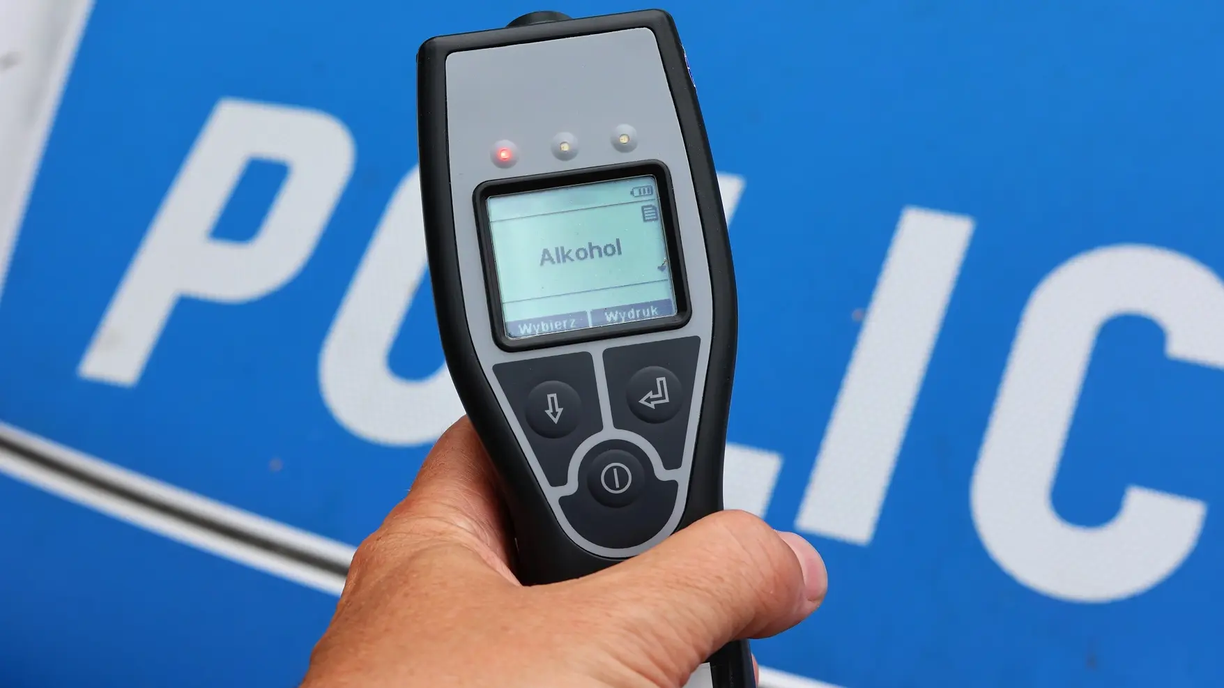 alkotest - alkohol, vožnja pod dejstvom alkohola - shutterstock_2498296505-691b210f9fa7a.webp