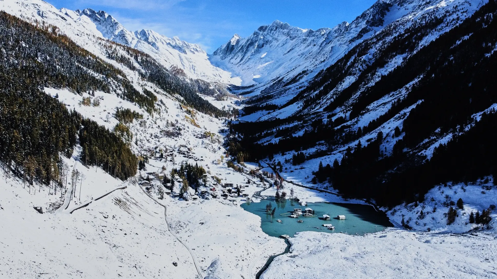 blaten glečer AP PhotoMichael Probst, File tanjug-690e1d1194e3b.webp