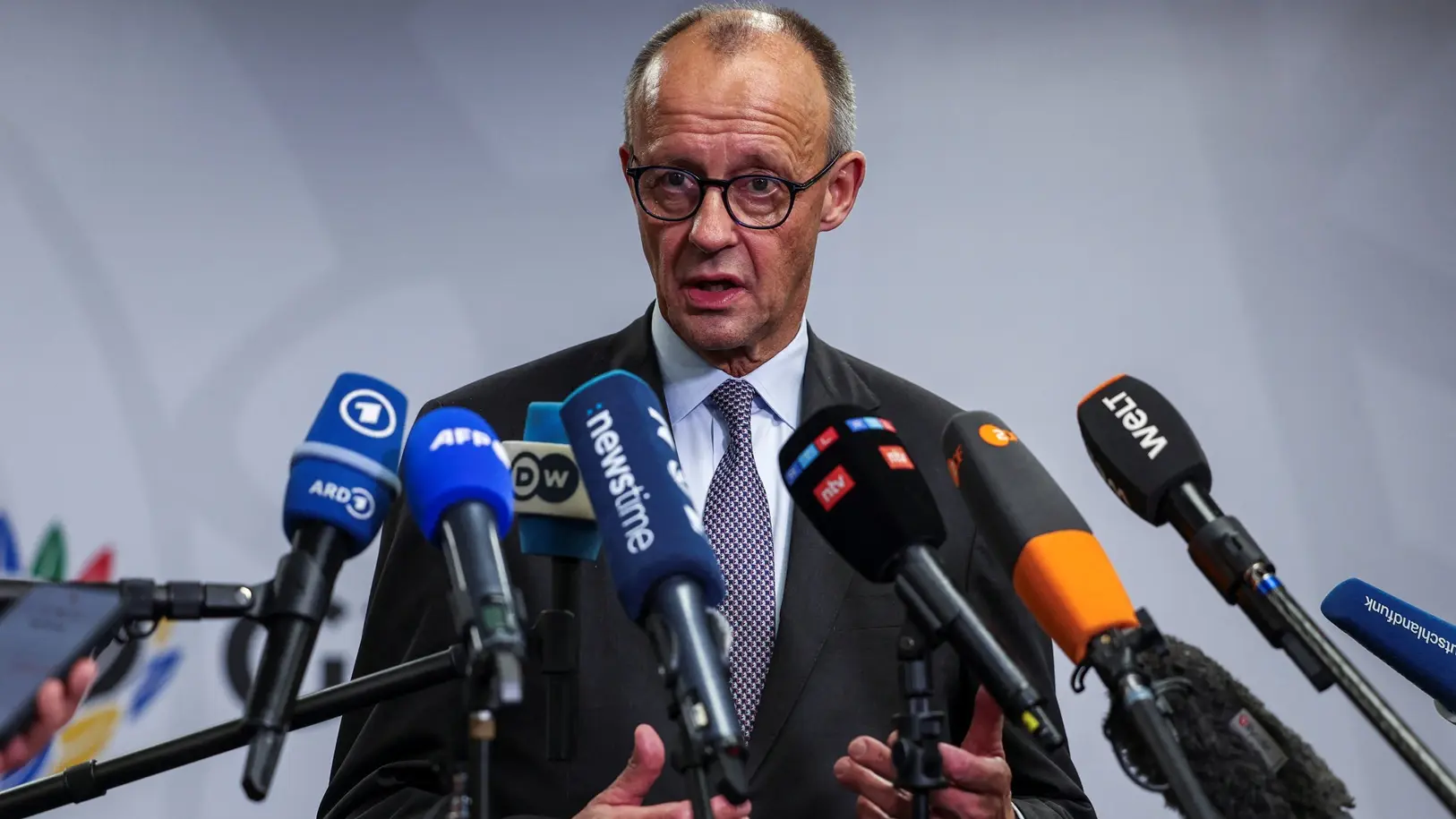 fridrih merc, 22 nov 2025 - REUTERS-69220577e9389.webp