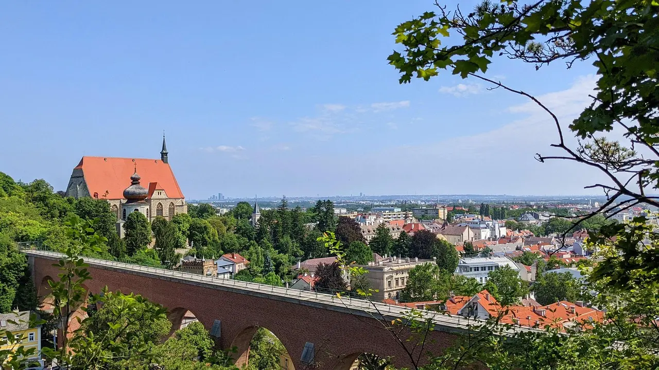 grad Medling, Austrija, pixabay-690de6c59fcda.webp