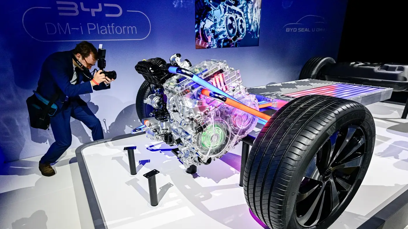 hibridna vozila, hibridni motor BYD - 1 april 2025 -  profimedia-0982108454-69270d8e6f49b.webp