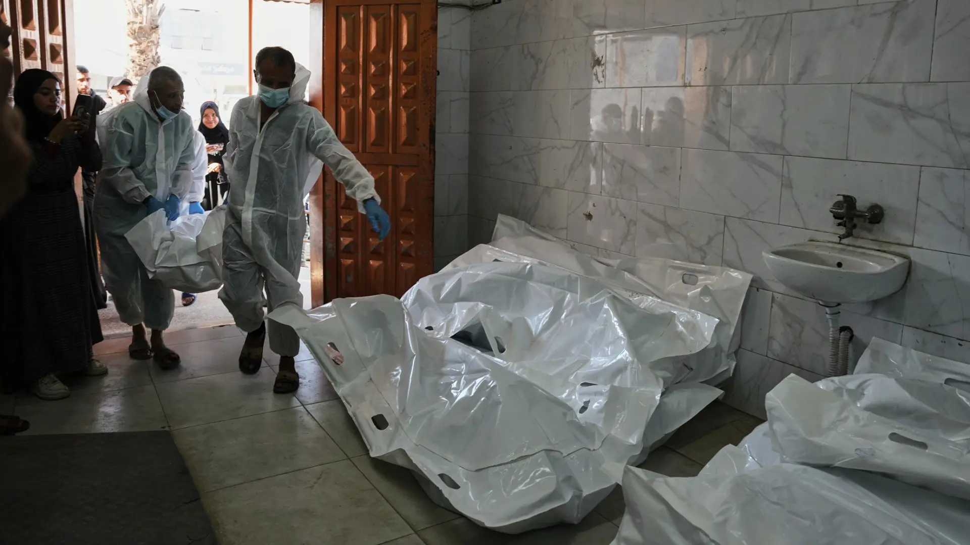 izrael predao tela 15 palestinaca, predaja tela, 26 nov 2025 - Tanjug AP Photo Abdel Kareem Hana-6927471debae8.webp