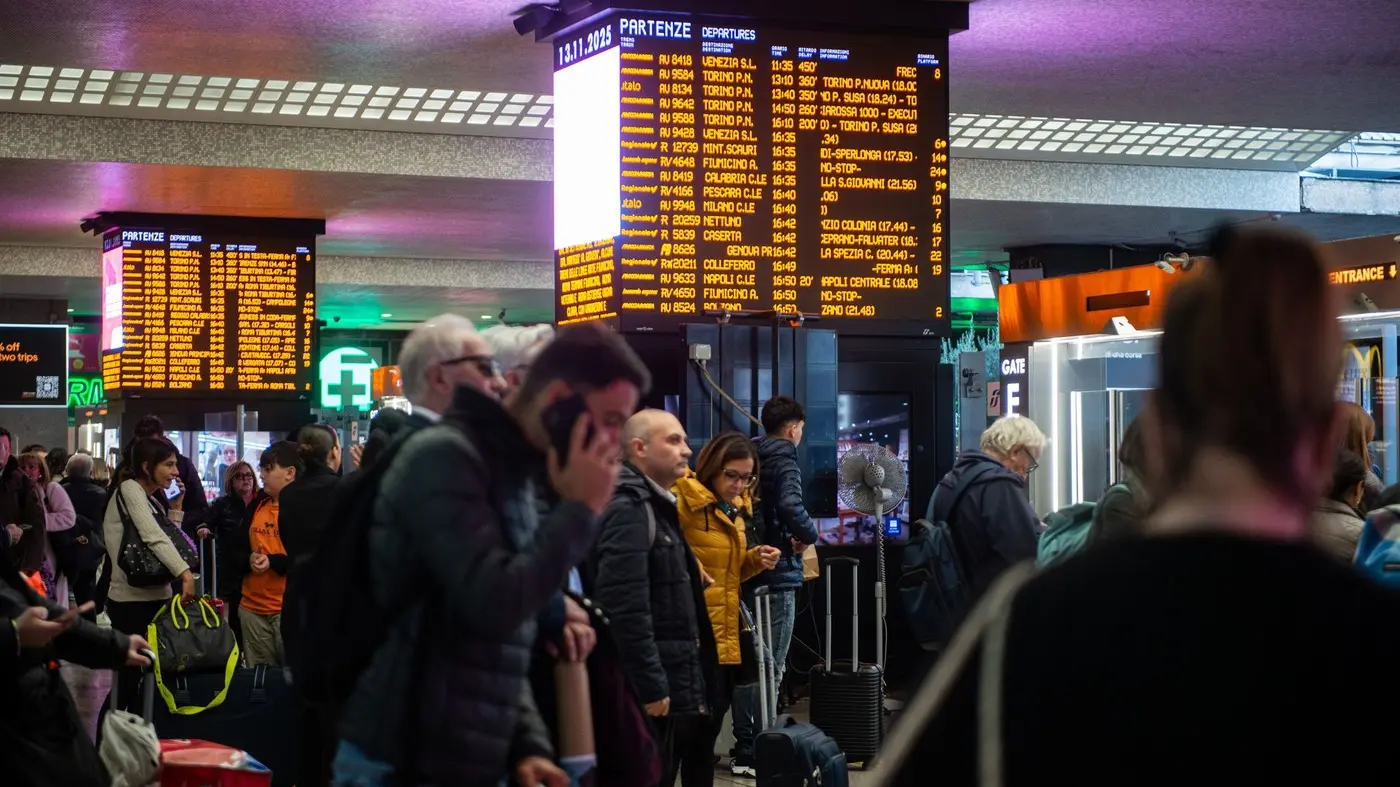 kašnjenje vozova u italiji, železnička stanica rim, 13 nov 2025 - profimedia-1052240678-69162b34ba976.webp
