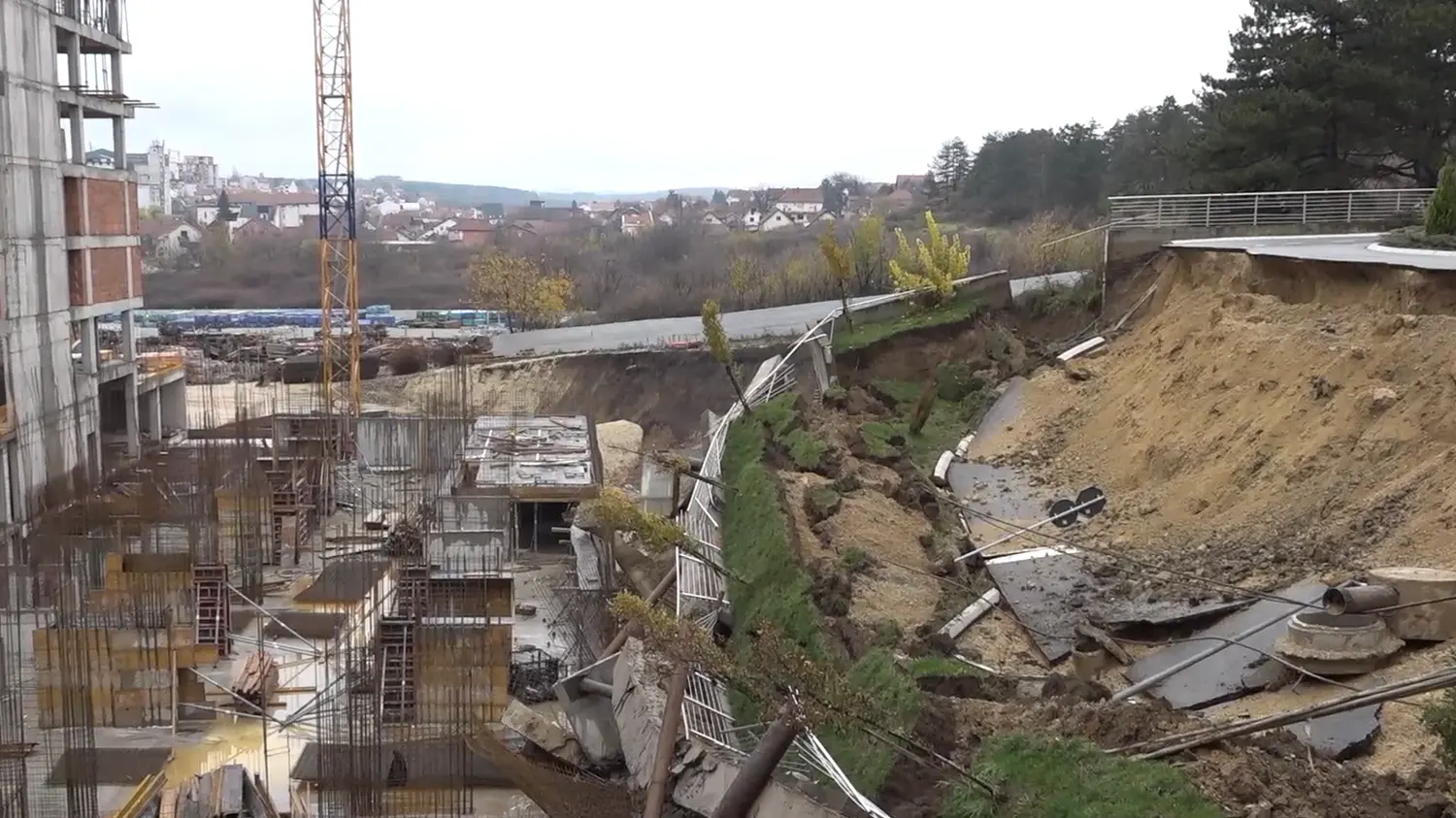 kragujevac potporni zid rušenje screenshot tanjug video-6929b3b835886.webp