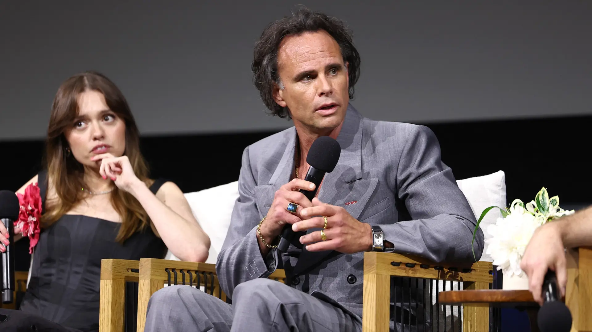 profimedia-1009689725 Volton Gogins beli lotos-691dbe3bcc677.webp