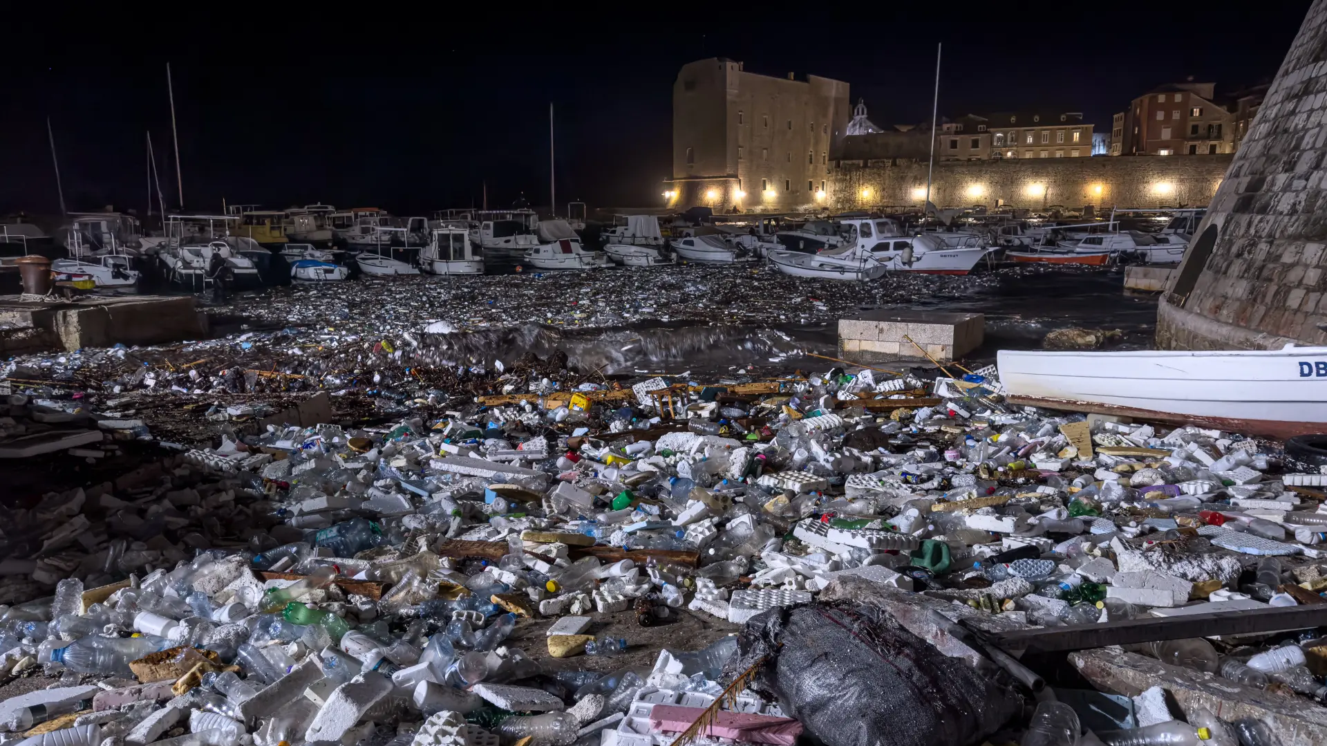 smeće dubrovnik Grgo Jelavic pixsell-69261799be280.webp