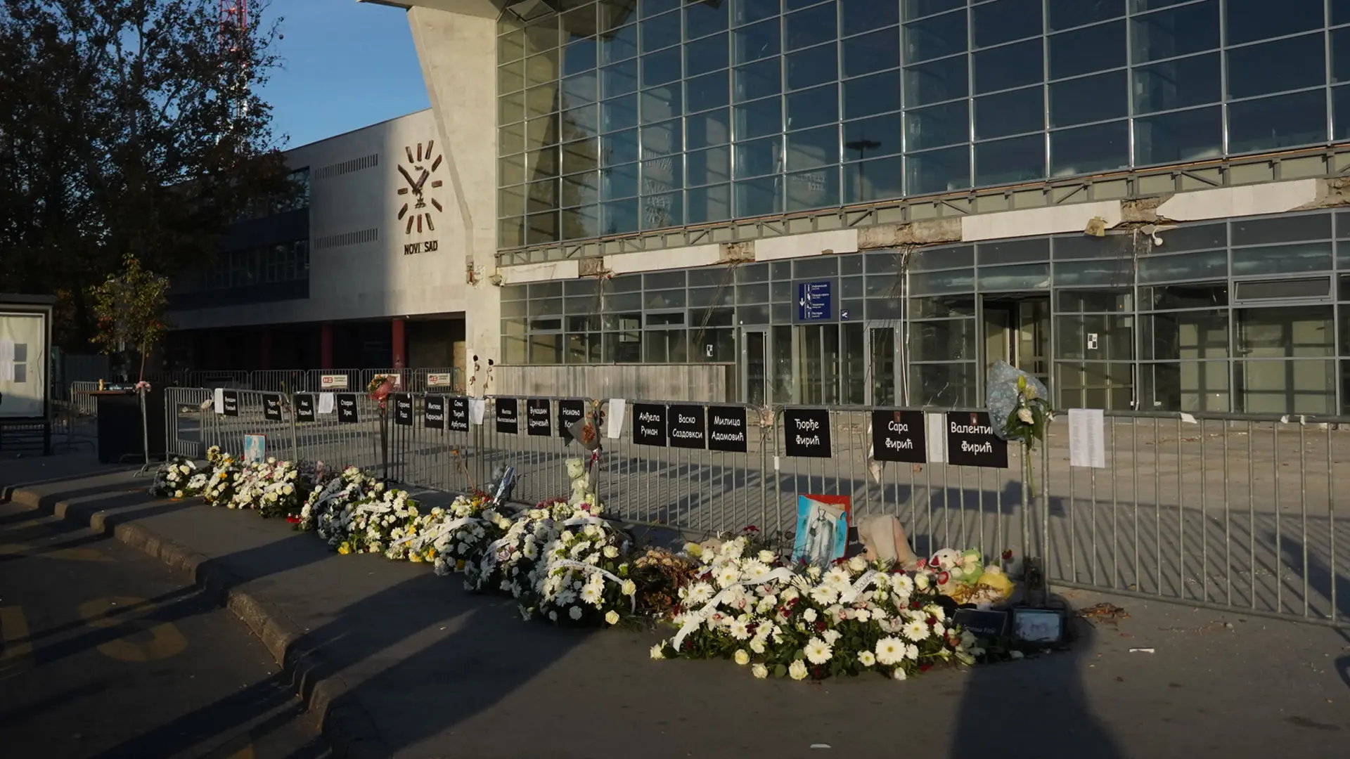 zrtve pad nadstresnice imena novi sad zeleznica stanica Antonio AhelATAImages-6906013901f1b.webp