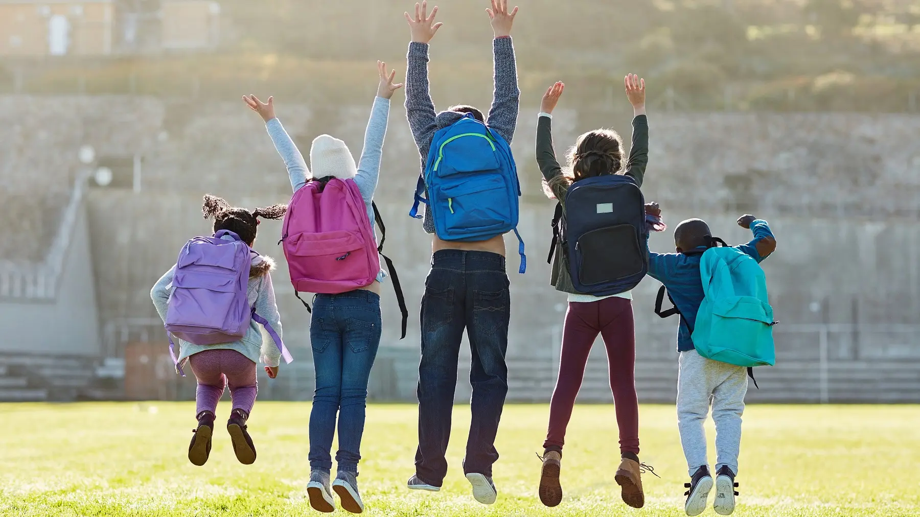 đaci, učenici, školski raspust - shutterstock_2509002927-694a7af2dbef8.webp