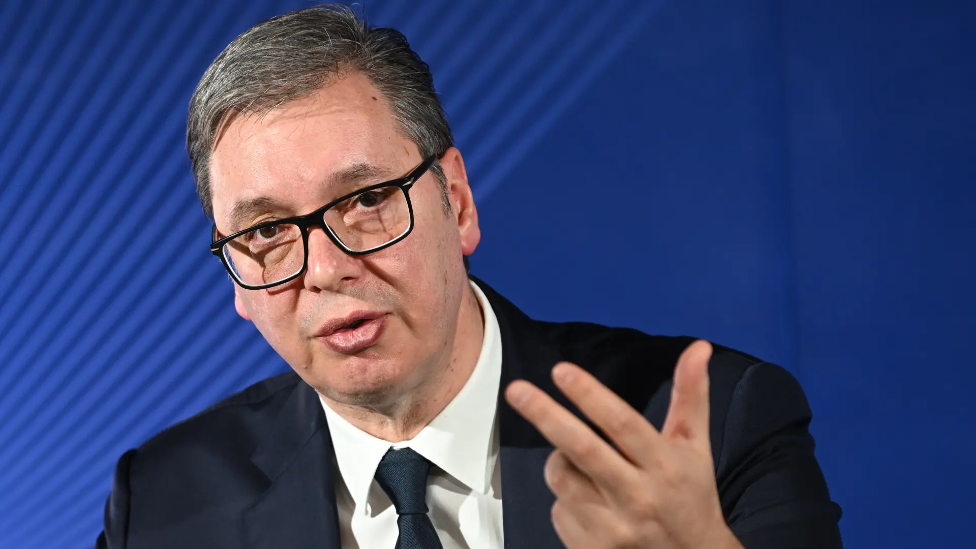 Aleksandar Vučić (4)-695509427914b.webp