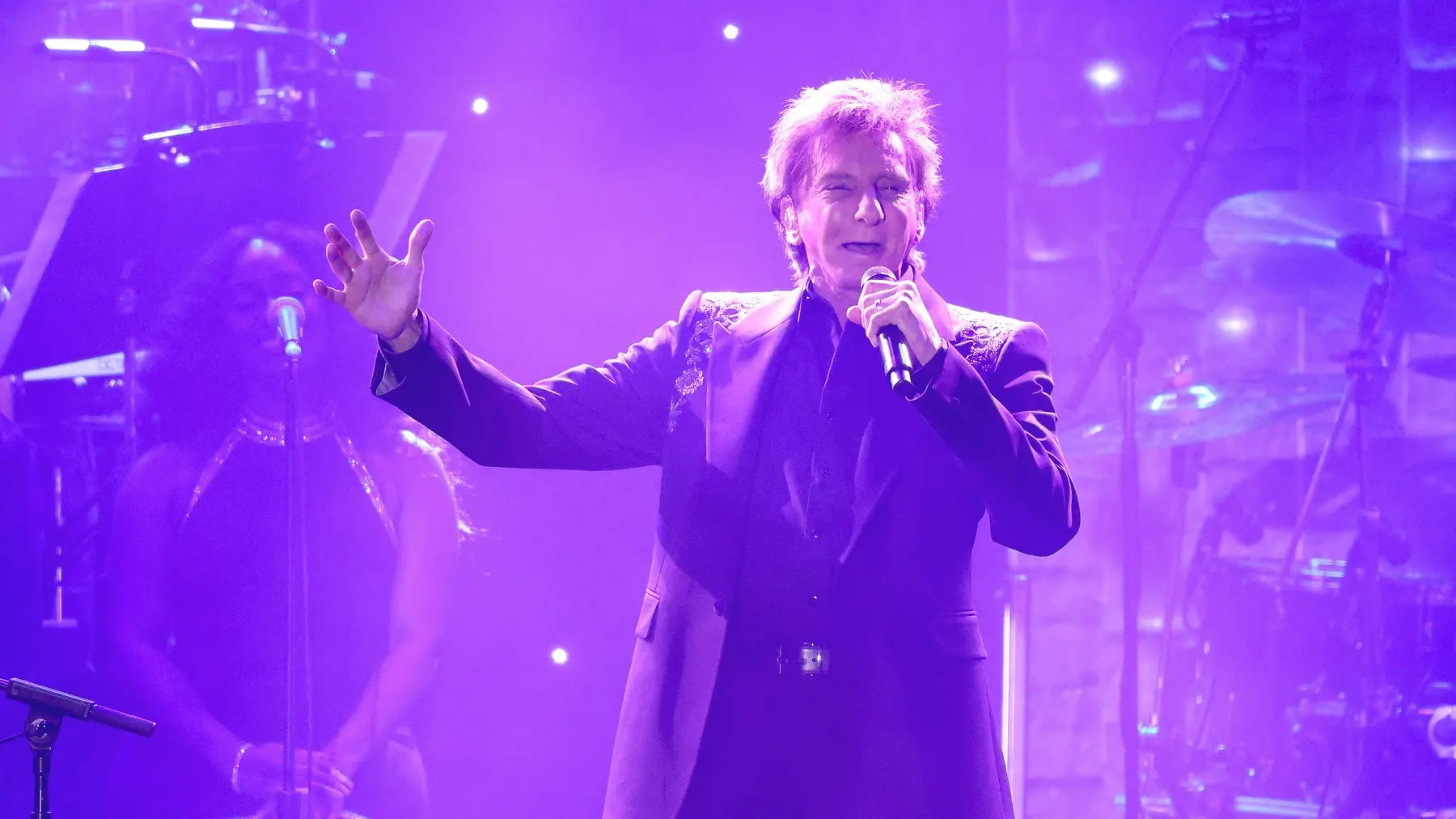 Bari Manilou-6949ab4b44f4f.webp