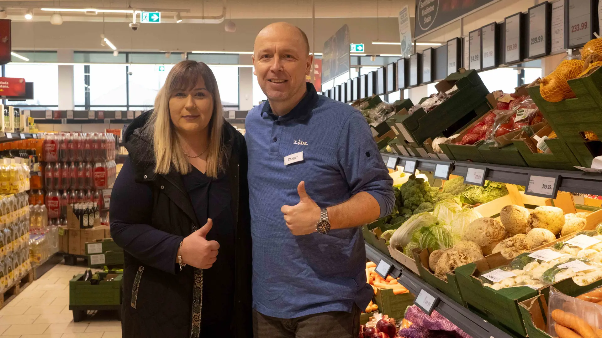 Bojana Novaković Rukovodilac prodavnice i Dragan Čigoja Generalni direktor Lidl Srbija-693308bde25f2.webp