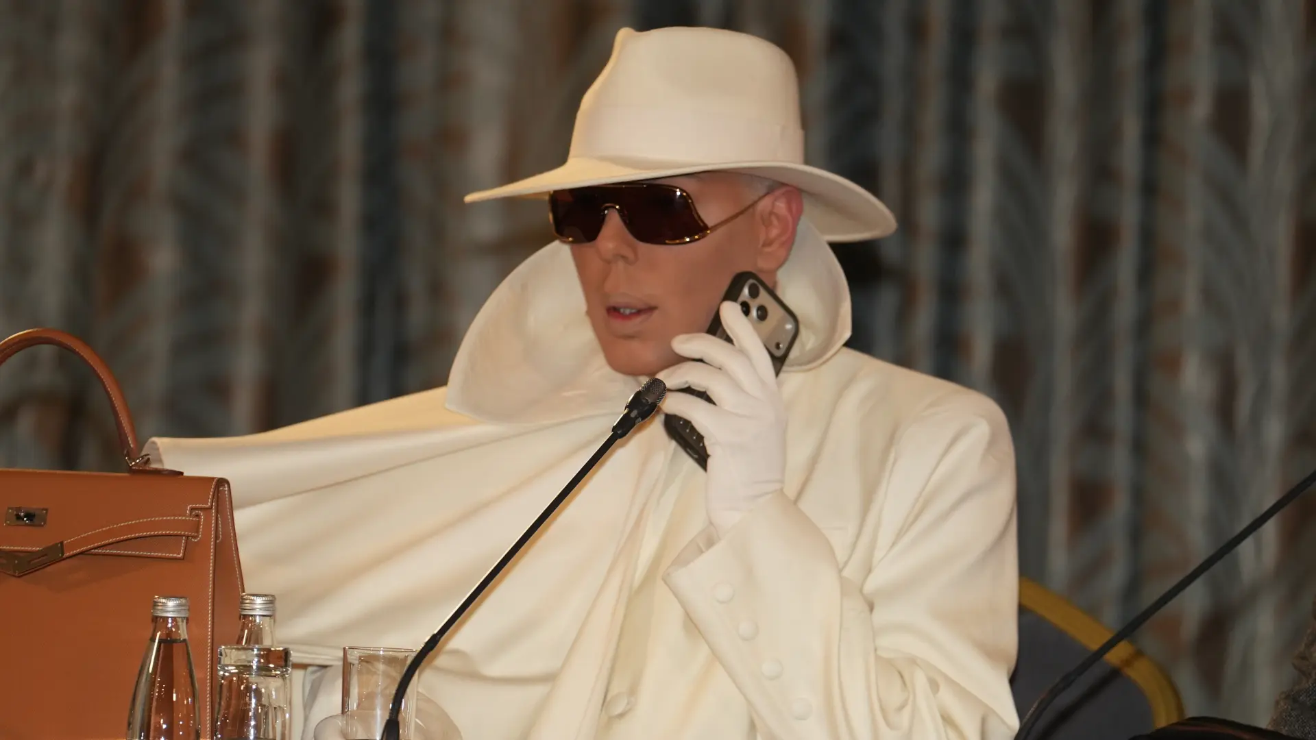 Boki 13-693e778c1904a.webp