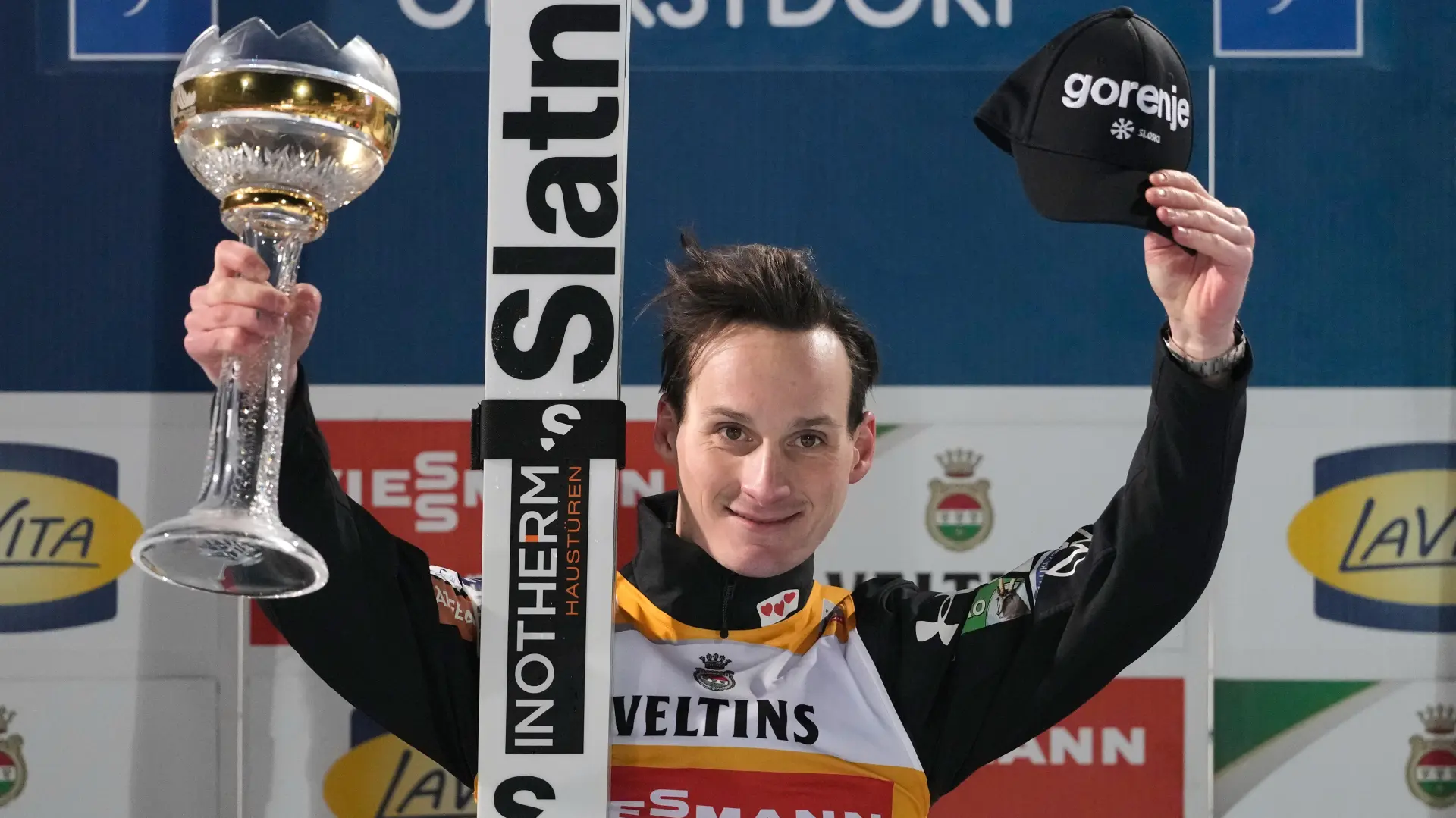 Domen Prevc (2)-6952cded80255.webp