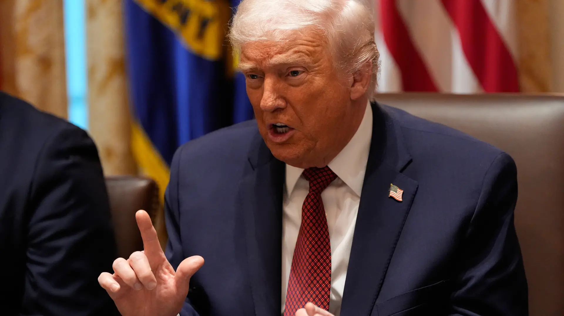 Donald Tramp-6937d5607a555.webp