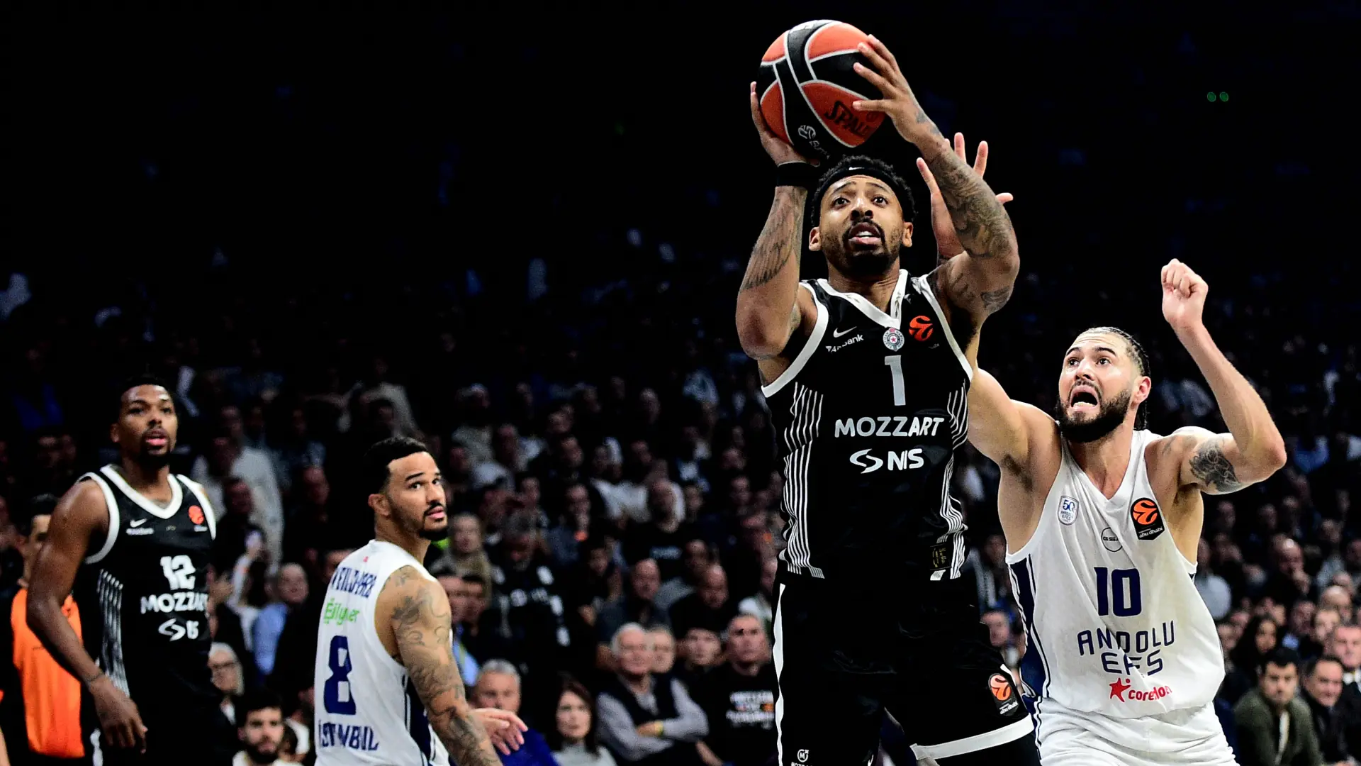 Karlik Džons-6936c03958e13.webp