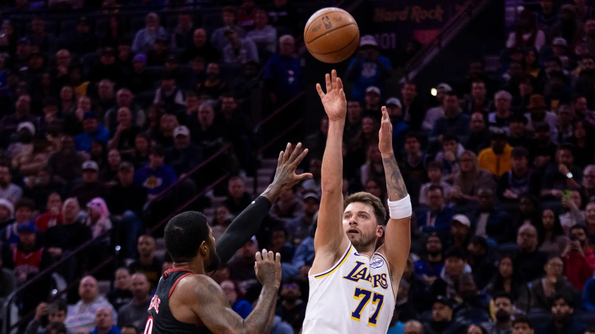 Luka Dončić (3)-6936805b04bea.webp