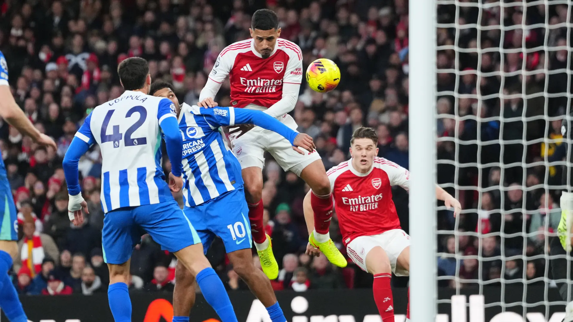 TANJUG, AP, Arsenal, Brajton-6950293e9f404.webp