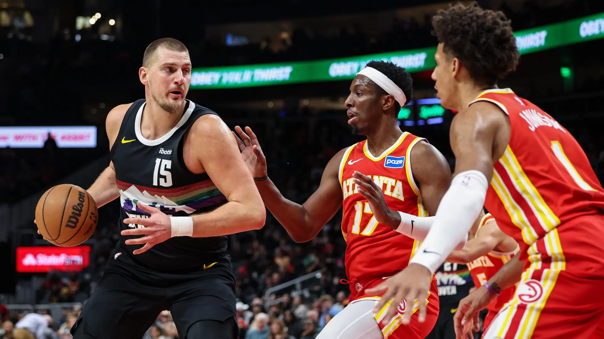 Tan2025-12-0604181979_9 denver atlanta nikola jokic 2025 AP PhotoColin Hubbard-6933dbe4b92ca.webp