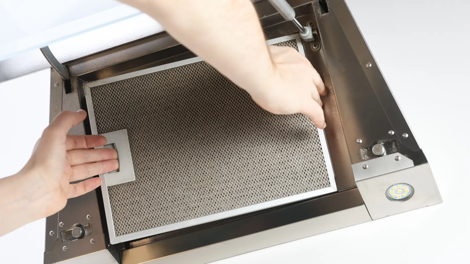 aspirator, filoter aspiratora - shutterstock_1634367856-6948596313ea2.webp