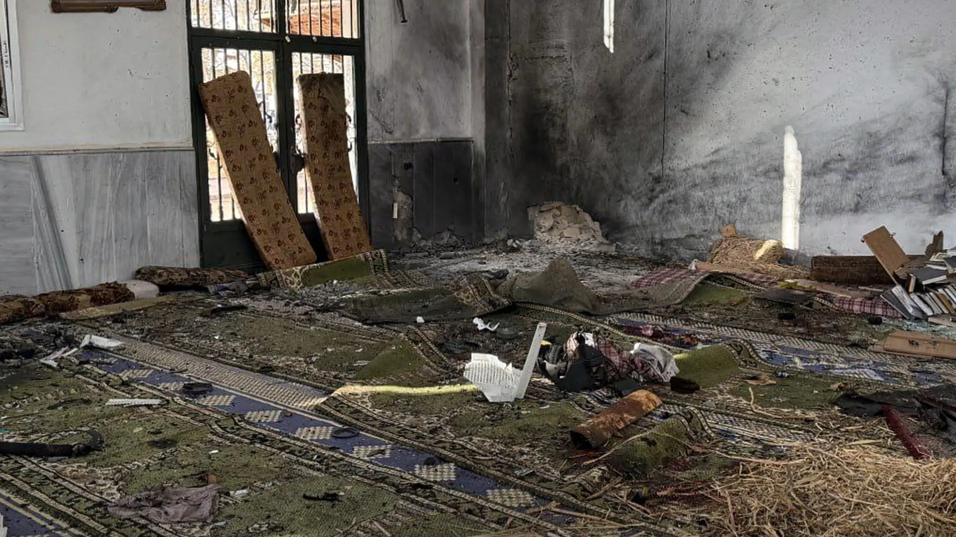 eksplozija džamija Homs-694e85706341c.webp