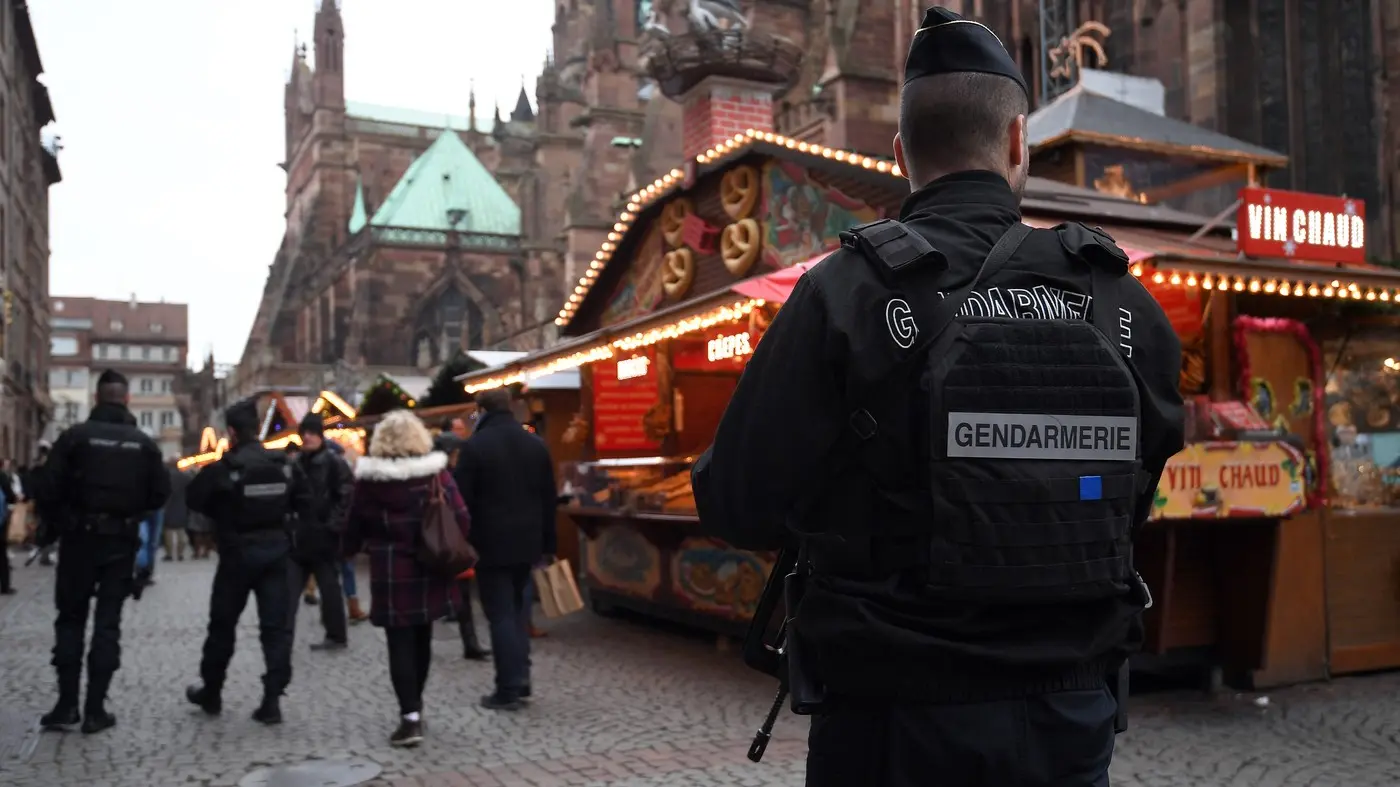 francuska policija žandarmerija, strazbur, božićni market vašar sajam - 14 dec 2018 - profimedia-0402744293-693163be9bfc0.webp