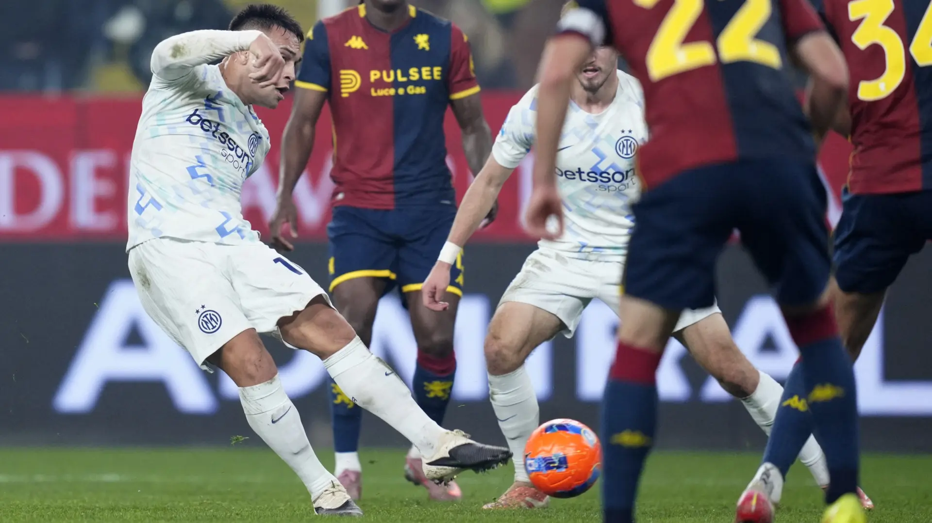 lautaro martinez, fk inter - 14 dec 2025 - REUTERS-693f1d0b5ed2a.webp