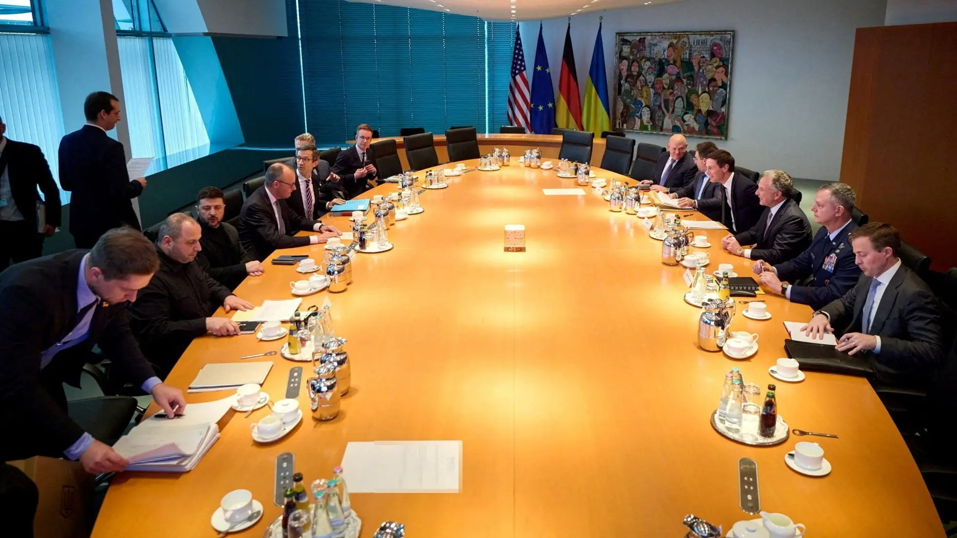 mirovni pregovori o ukrajini - volodimir zelenski, stiv vitkof, džared kušner, ukrajina, sad, berlin - 14 dec 2025 - via REUTERS-693f1e2cc4f00.webp