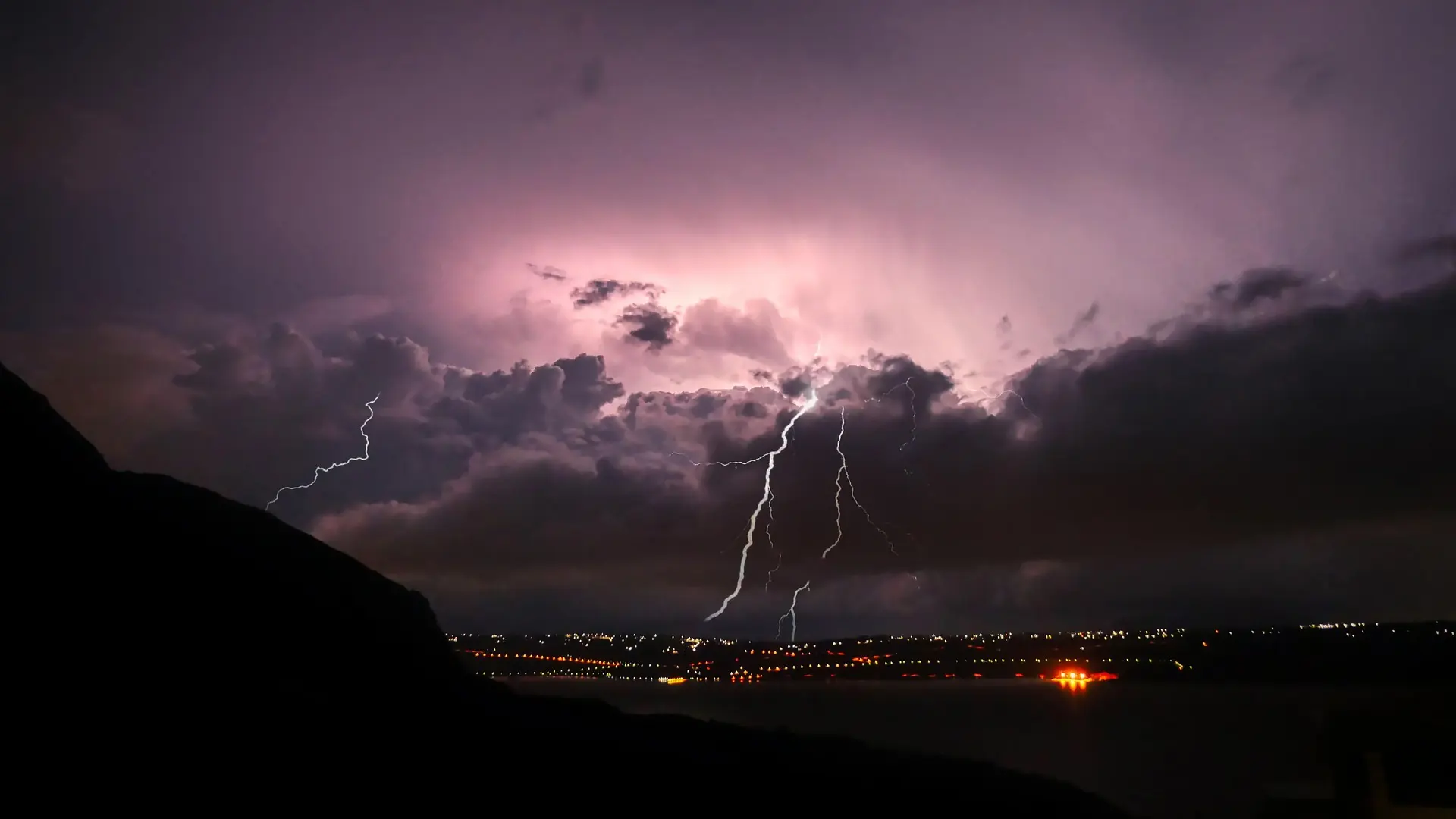 oluja nevreme pixabay-693293094f4c9.webp