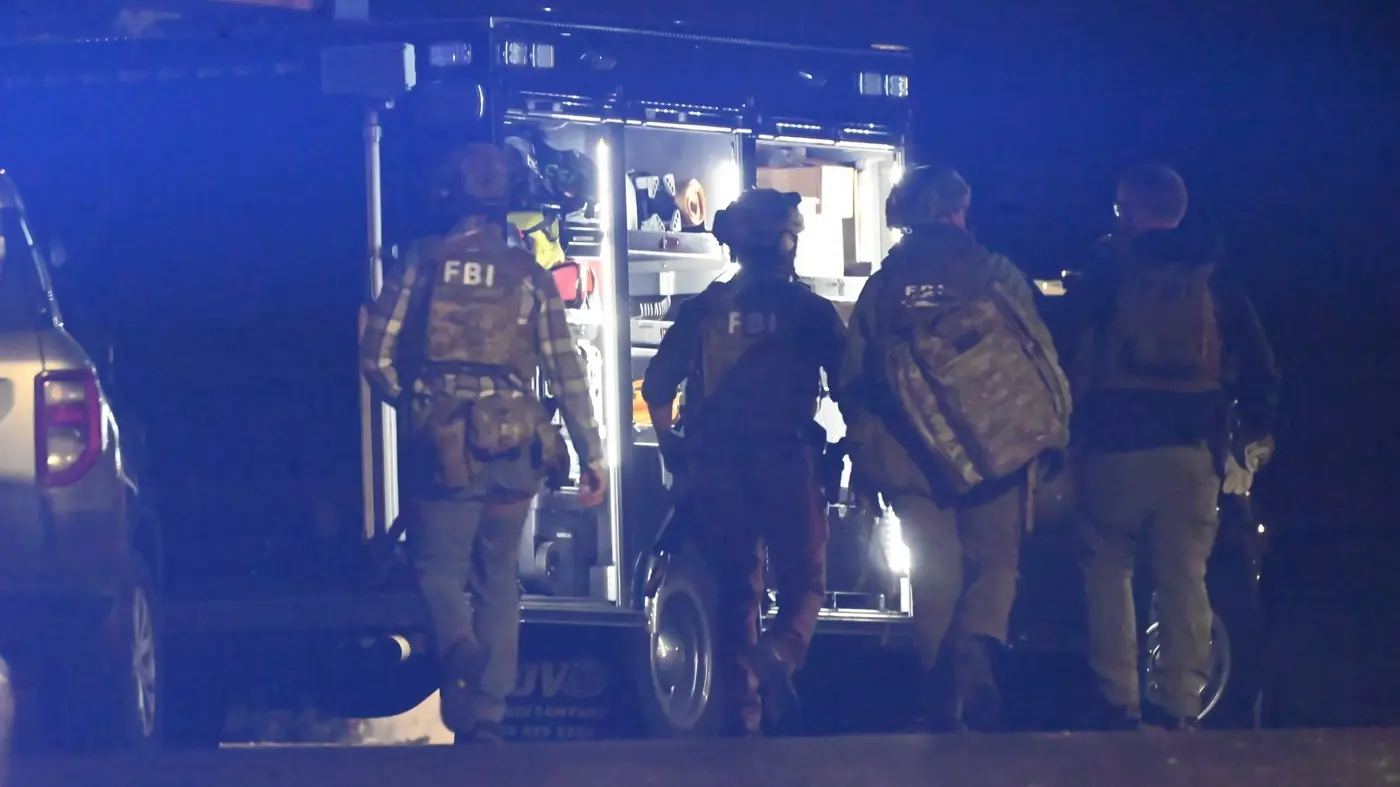 osumnjičeni za ubistvo na univerzitetu braun i profesora MIT pronađen mrtav, FBI agenti - 18 dec 2025 - profimedia-1060287293-694708b4c7084.webp