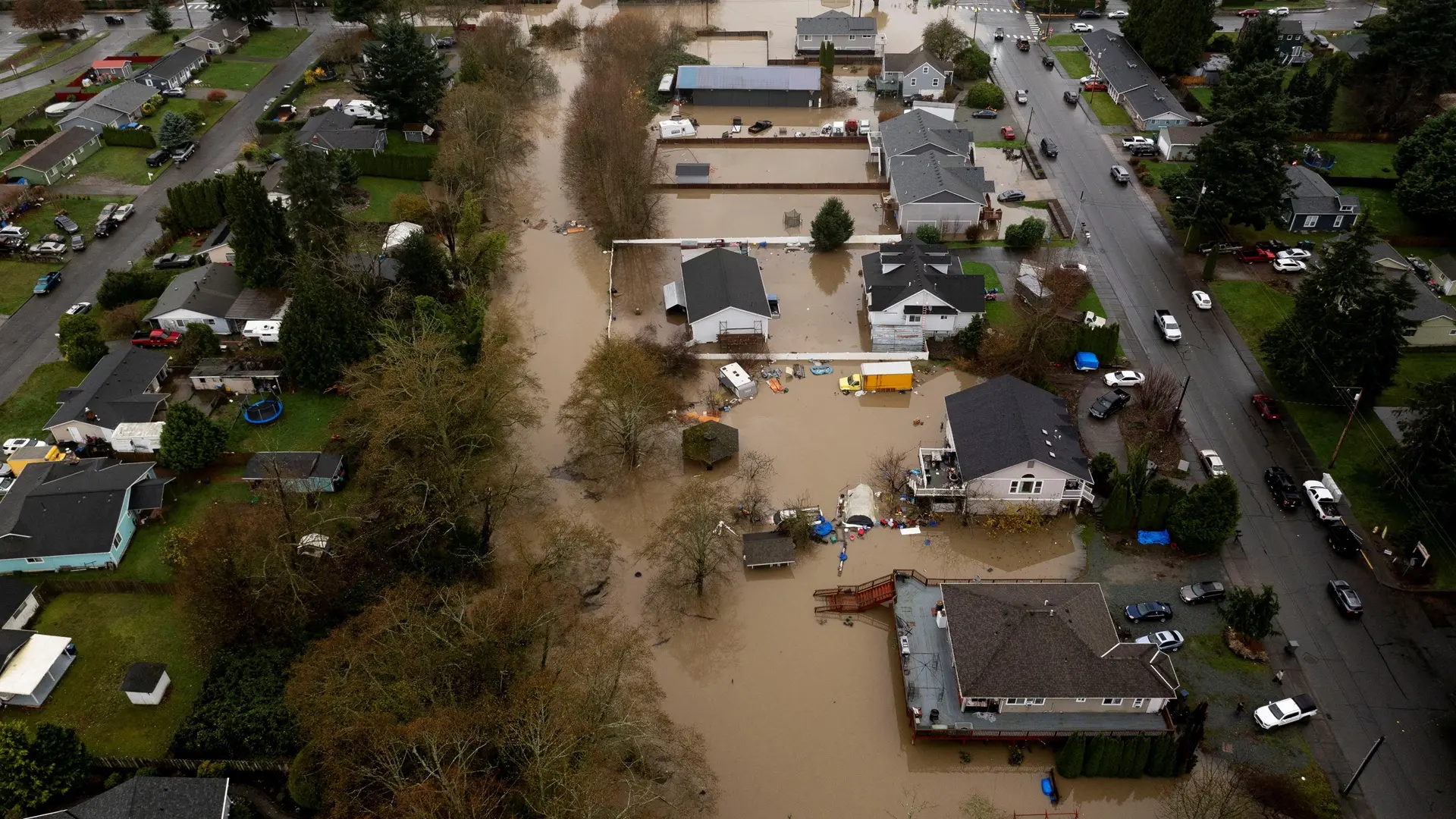 poplava poplave u državi vašington, sad - 12 dec 2025 - REUTERS (2)-693d307128fdb.webp