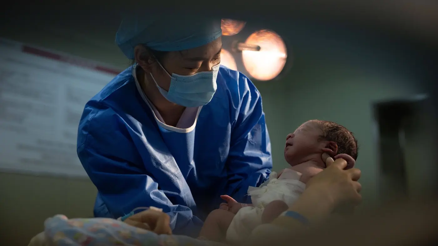 porođaj u kini - 10 maj 2025 - profimedia-0997814146-693ef248a8781.webp