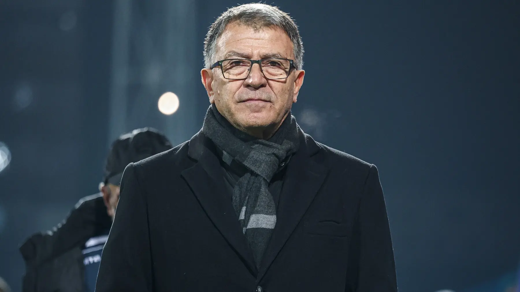 takis lemonis - Elmedin Hajrovic ATAImages 14, decembar 2025 (3)-693f0750374fc.webp