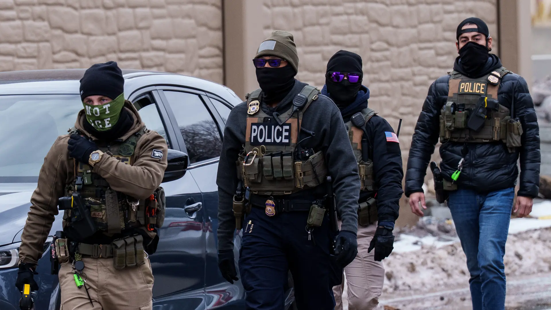 AP, agenti imigracione i carinske službe ICE-697643f17159e.webp