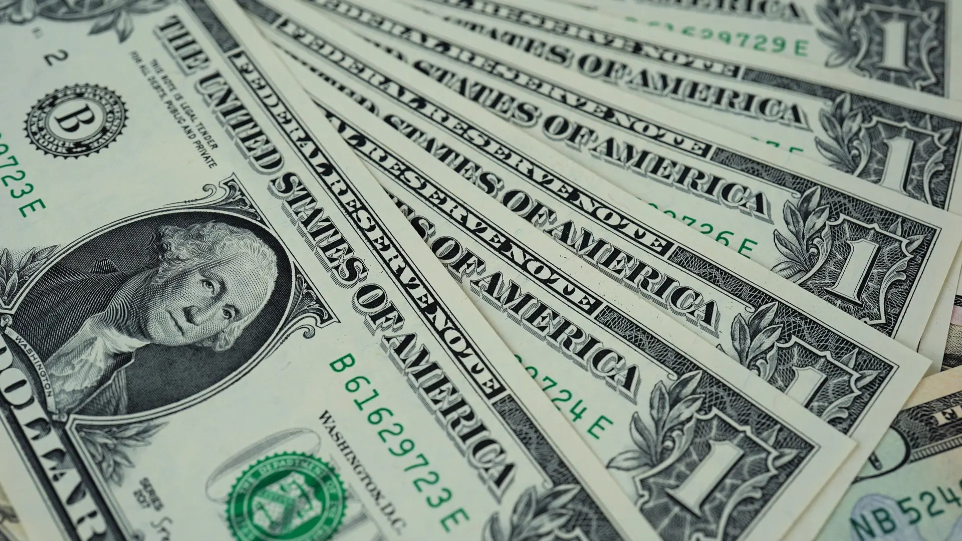 Američki dolar-697a0064a233d.webp