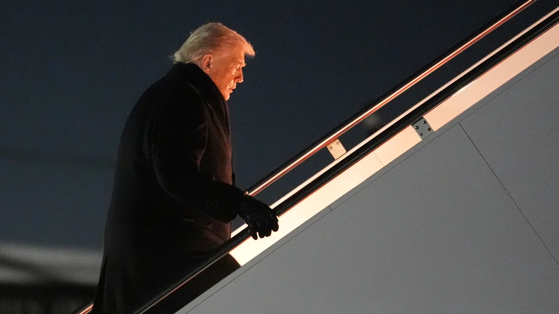 Donald Tramp-697077407f6ee.webp