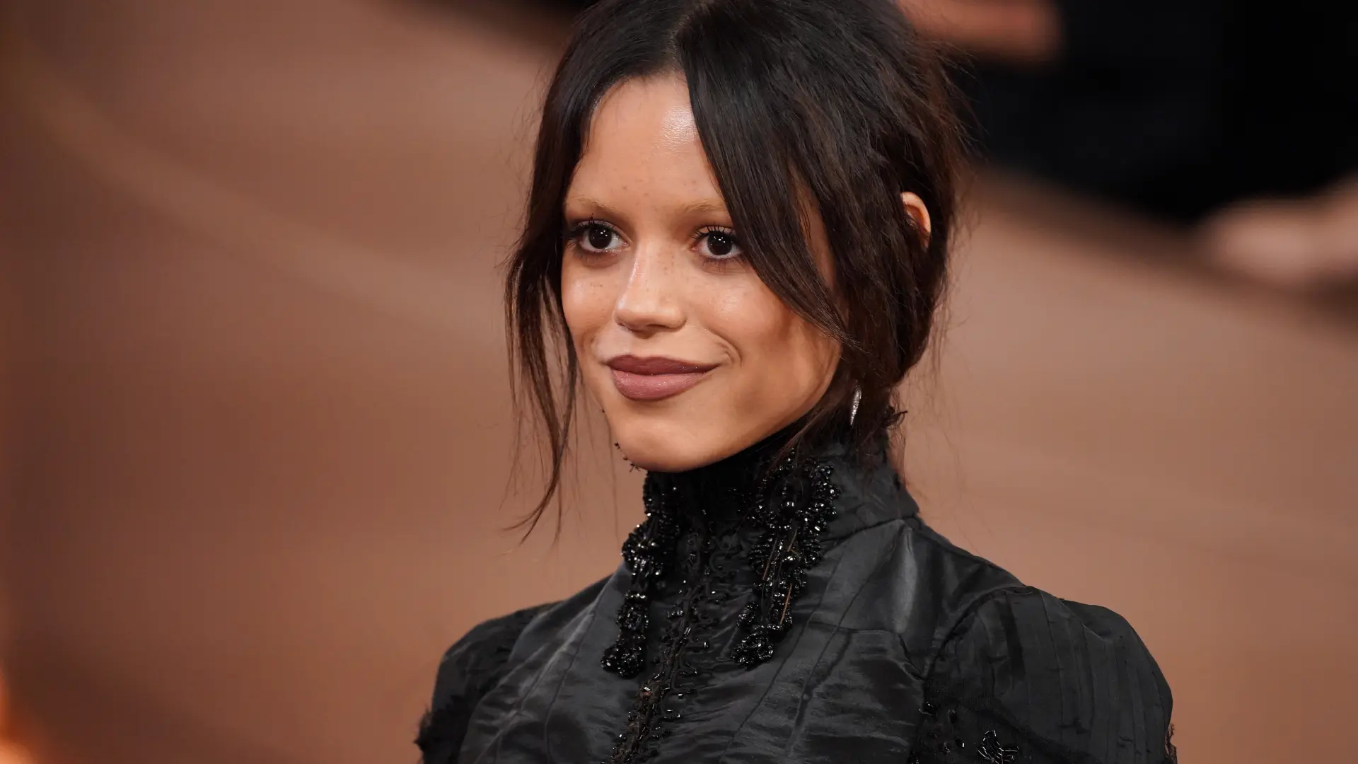 Džena Ortega, Zlatni globus-69651cb535b7d.webp