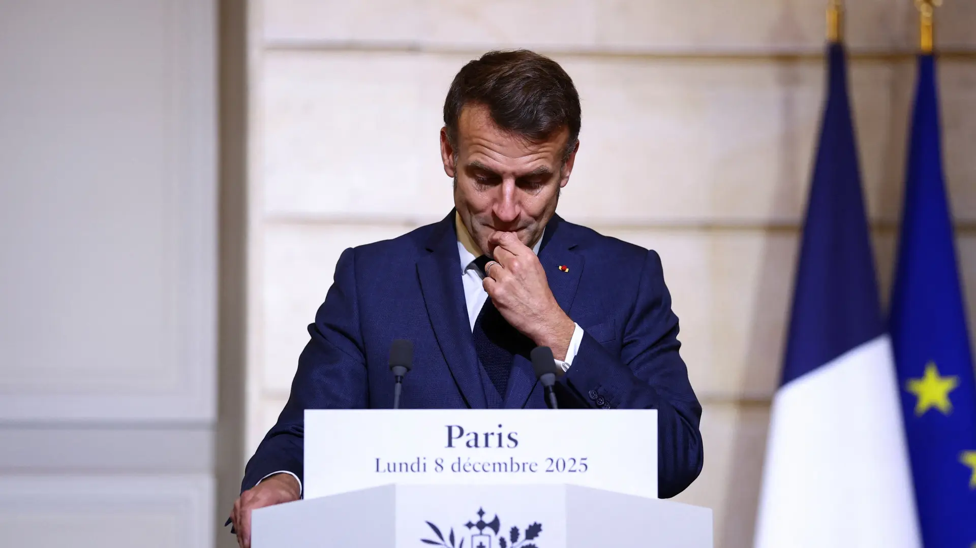 Emanuel Makron-695674d9989c6.webp