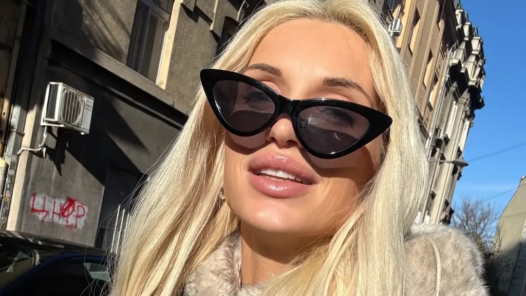 Instagram printscreen, anjamitofficial anja mit (2) 5-695f96437bb70.webp