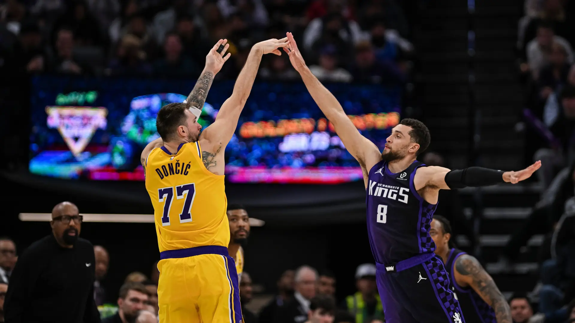 Luka Dončić Lejkersi Sakramento-6965f3409ee20.webp