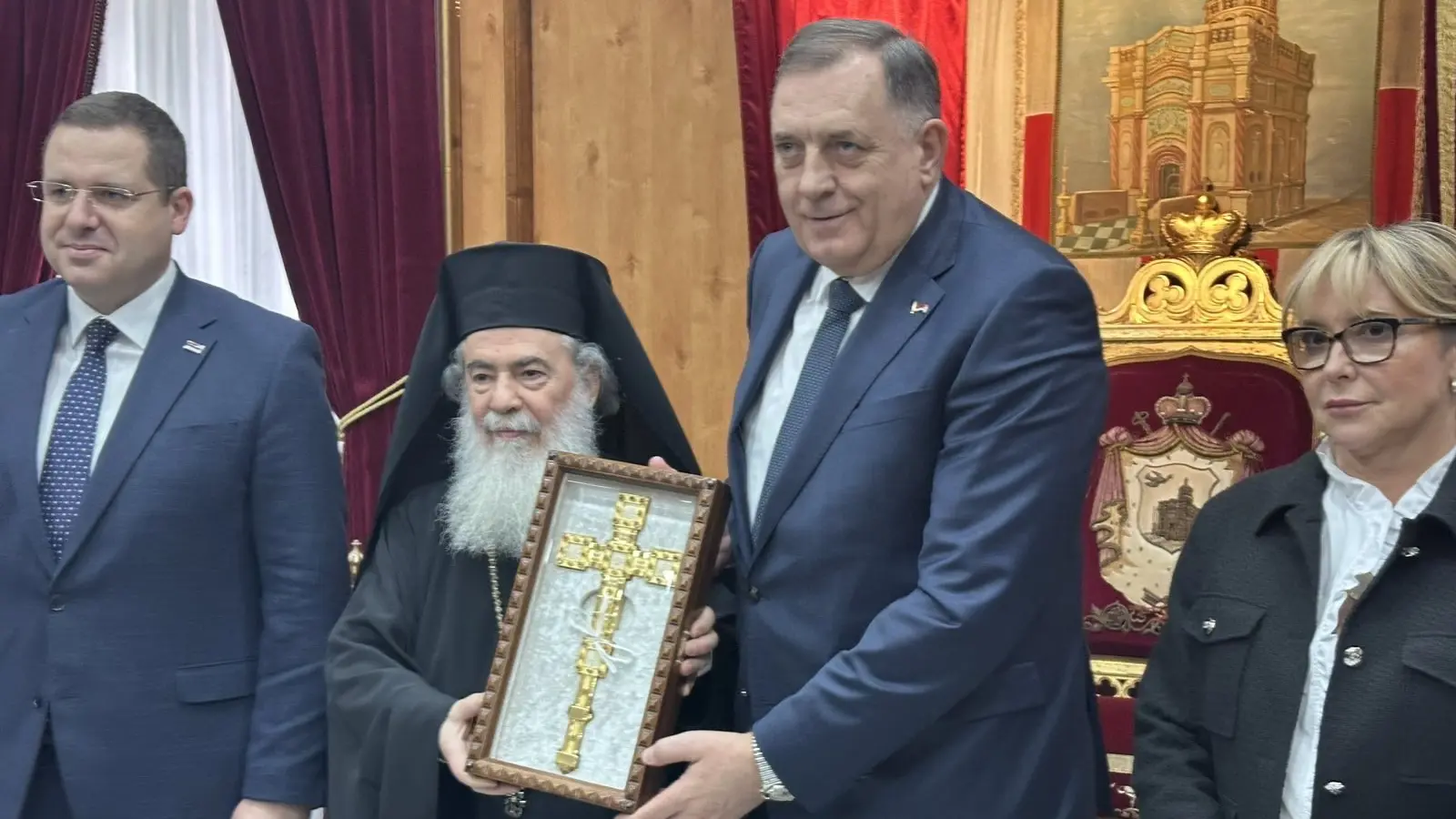 Milorad Dodik i patrijarh jerusalimski Teofil Treći-6978b7ab8a5b5.webp