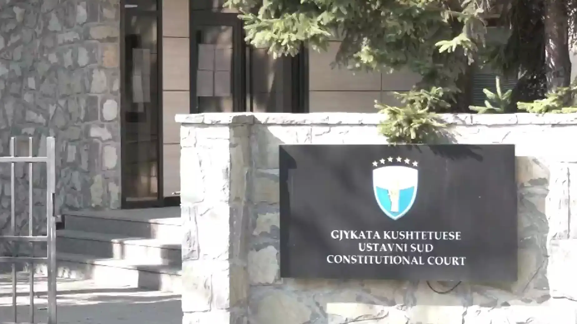 Priština Ustavni sud Kosovo i Metohija-697e48112e373.webp