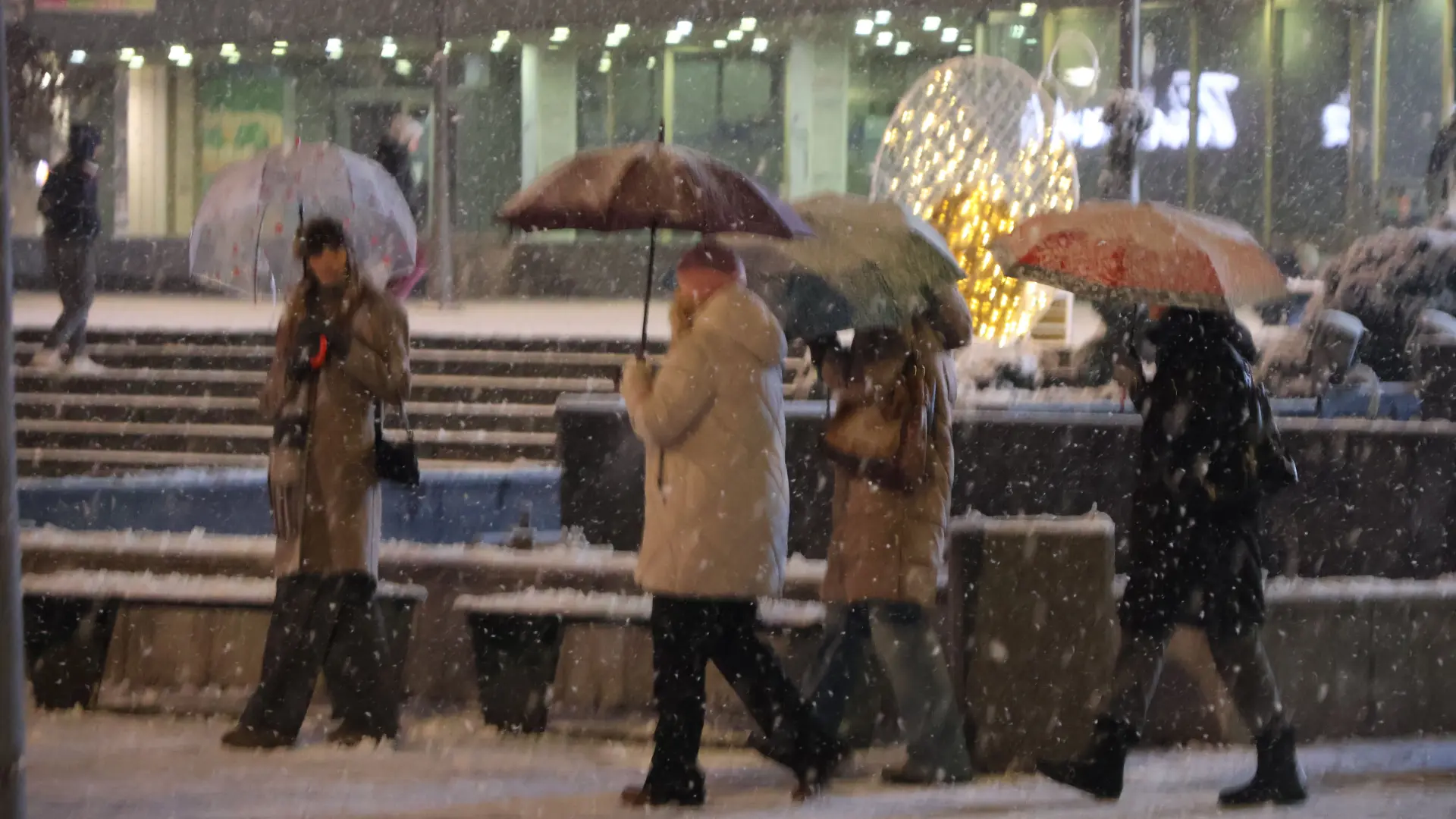 Tan2026-01-0421500375_2 sneg zima snezne padavine cacak branko lukic-695d673d19a21.webp